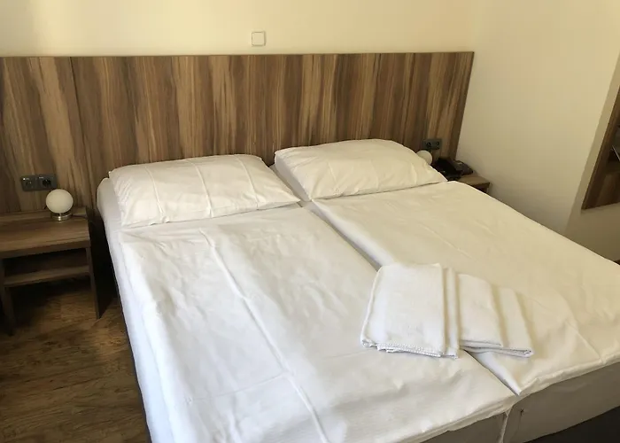 Brezina 3* Praga