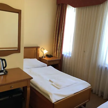 Brezina Hotel Praga
