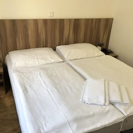Brezina 3* Praha