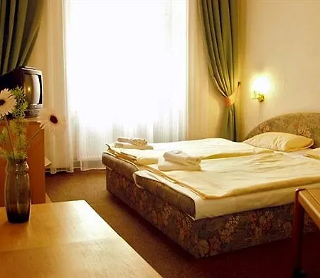 Brezina 3* Praga