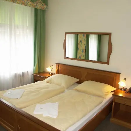 Brezina 3* Prag
