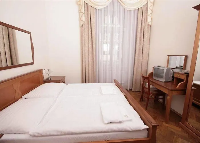 Hotel Brezina 3*