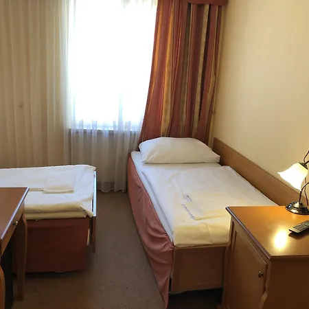 Brezina 3* Prága