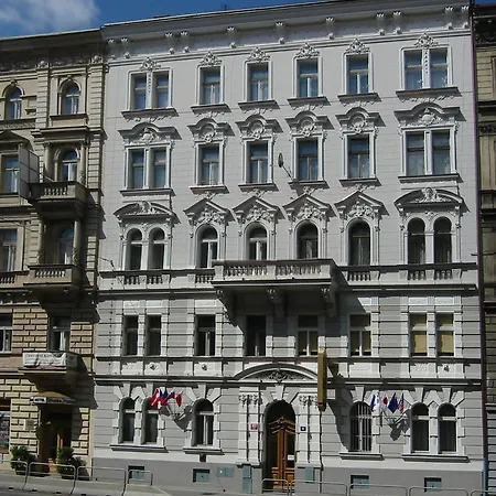 Brezina 3* Prága